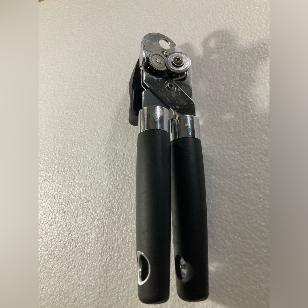 Amazon basics can opener